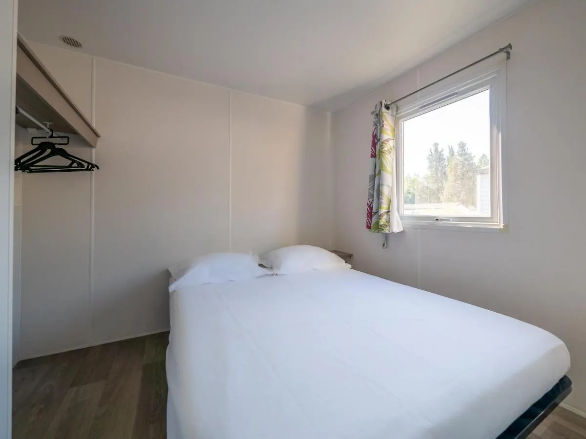 Hotel Camping La Masia Blanes 5*,  España